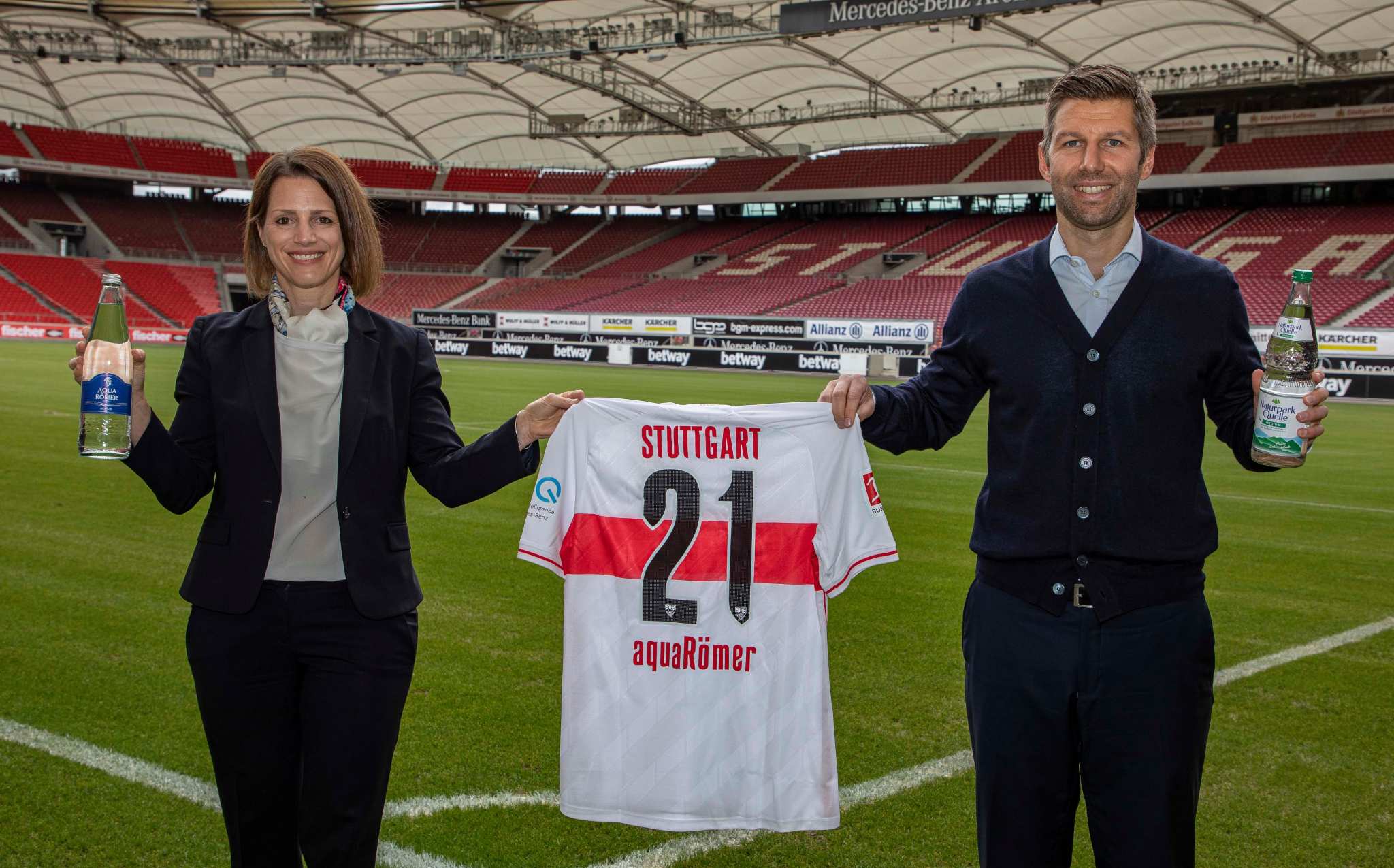 Nadja Ohlendorf für Aqua Römer und Naturpark Quelle beim VfB